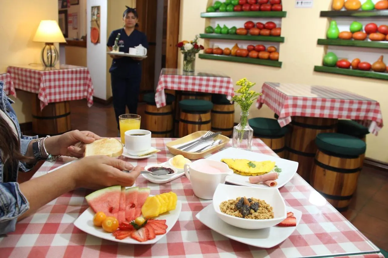 Hotel Boutique Vieja Cuba Quito