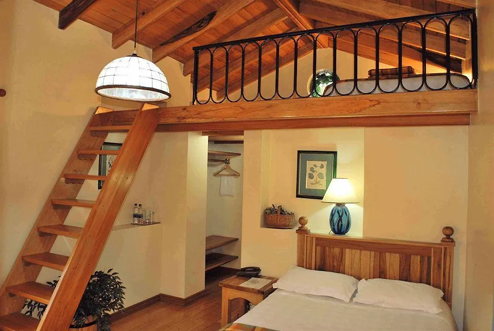 Hotel Boutique Vieja Cuba Quito