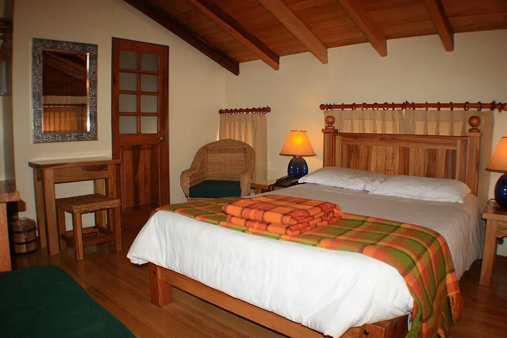 Hotel Vieja Cuba Quito