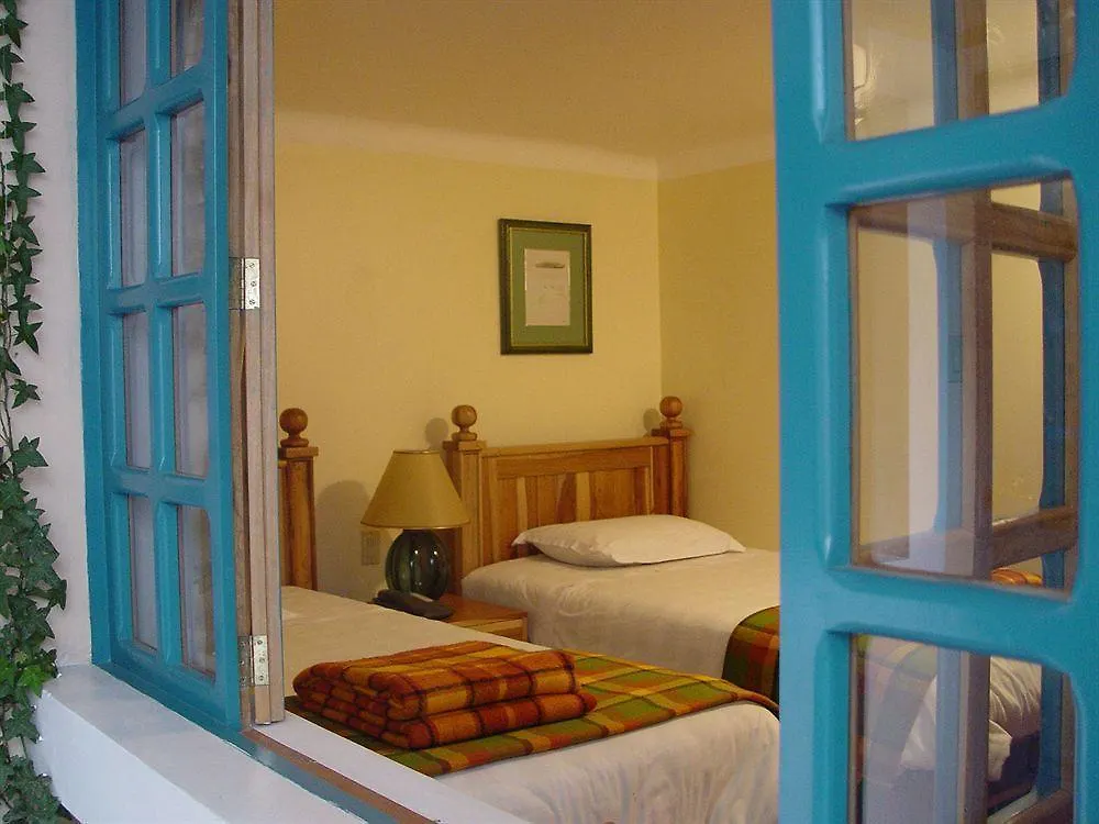 Hotel Vieja Cuba Quito