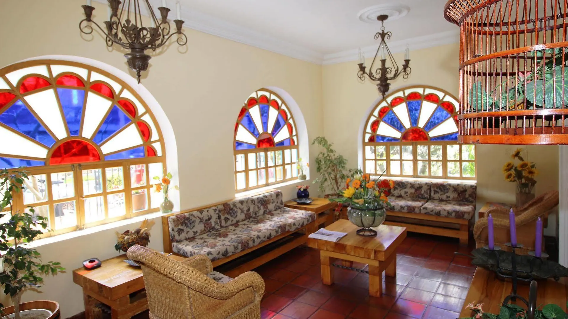 Hotel Vieja Cuba Quito